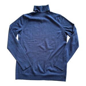 Banana Republic Lightweight 100% Merino Wool Turtleneck Sweater Size M